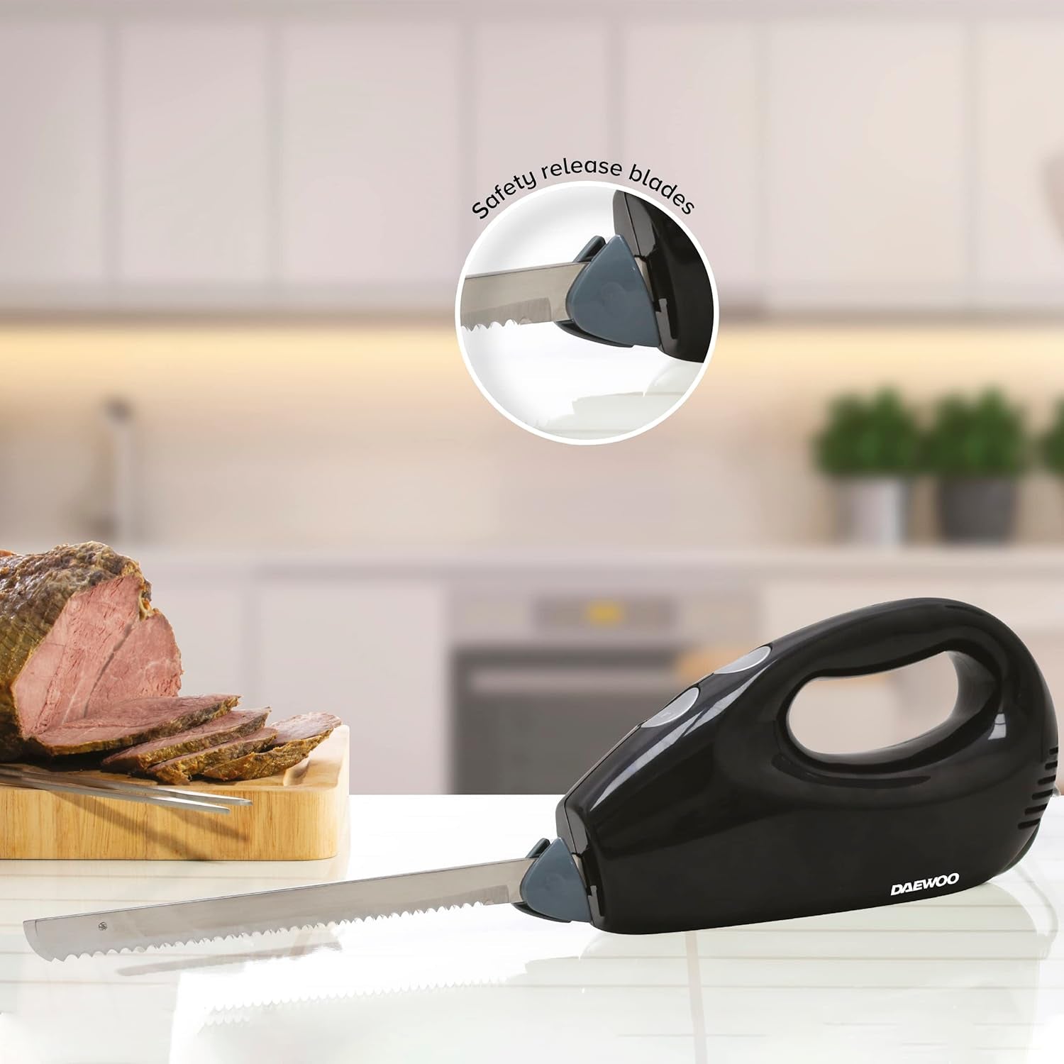 Electric Carving Knife, Cuts Effortlessly through Meats and Frozen Foods with Durable Twin Blades, Black